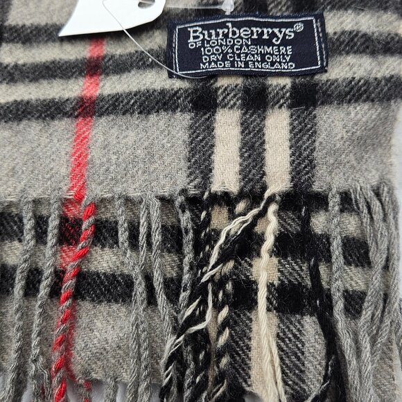 Burberry Novacheck Grey Cashmere Scarf - Picture 7 of 13